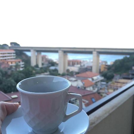 Casa Vacanze, A Due Passi Da Taormina 勒托阳尼 外观 照片